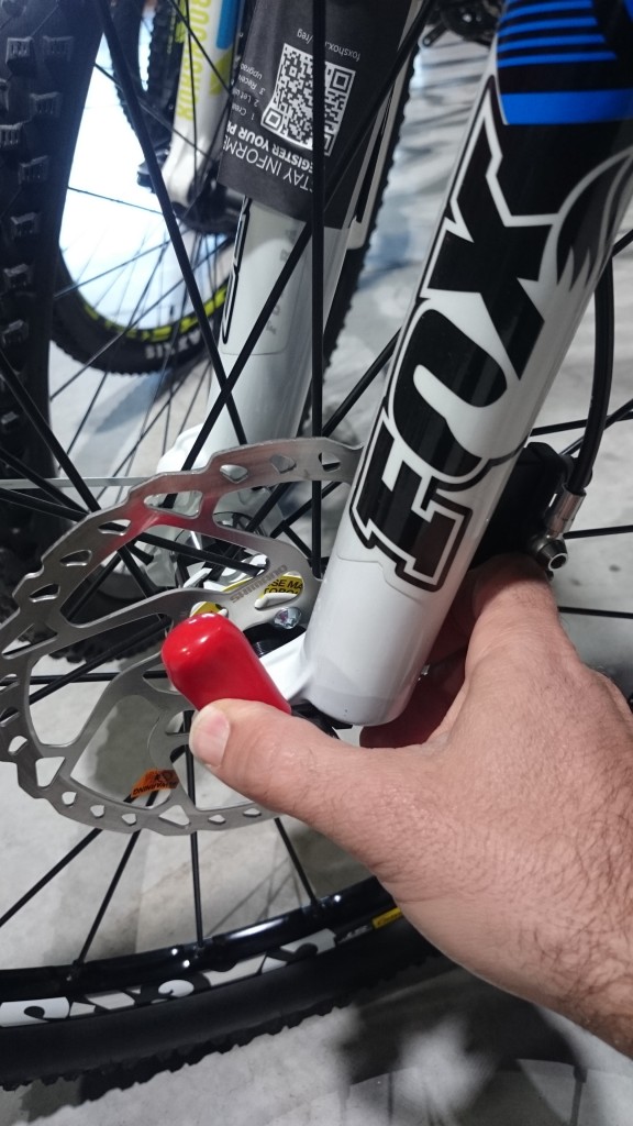 Apriete cierre rueda bicicleta Apriete-cierre-rueda